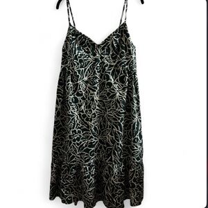 GAP Black and Cream Floral Midi Dress